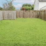 22 White Maples Дом отдыха *