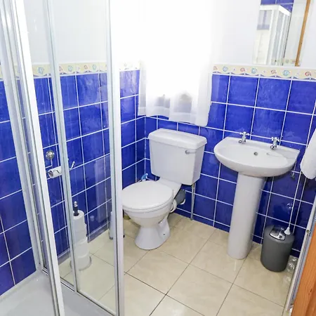 22 White Maples * 班多伦