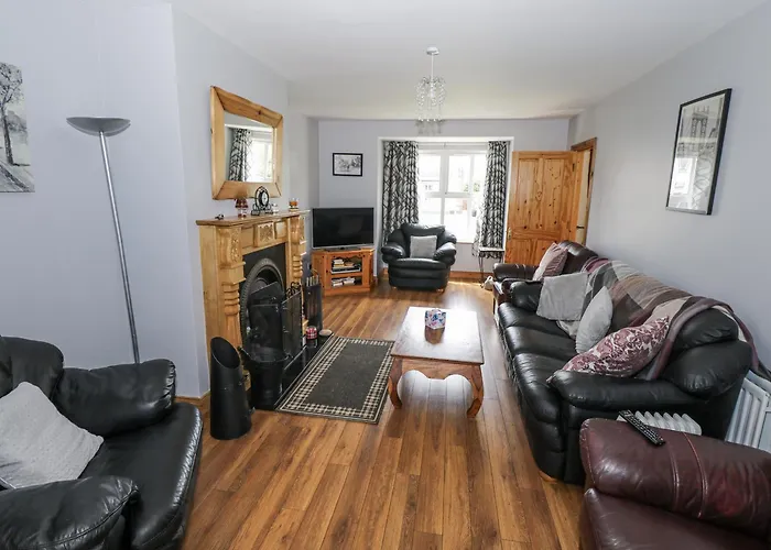 Tatil Evi 22 White Maples