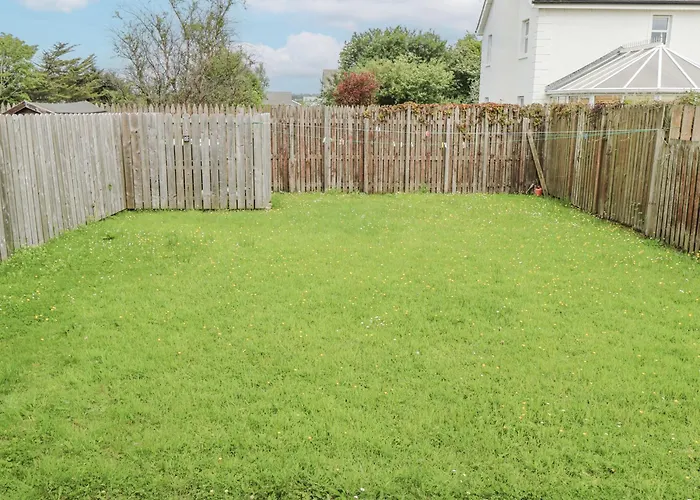 22 White Maples Tatil Evi *